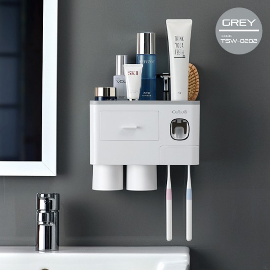 Toothbrush with Toothpaste Holder Toothbrush with Toothpaste Holder